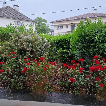 Maison Avec Exterieur Et Arrivee Autonome - Aurillac Esterno foto