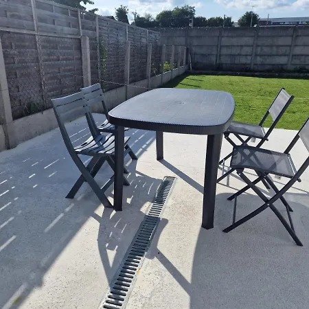 Maison Avec Exterieur Et Arrivee Autonome - Aurillac Esterno foto