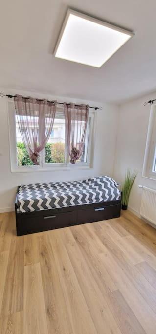 Maison Avec Exterieur Et Arrivee Autonome - Apartment Aurillac